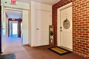 6950 Heritage Cir, Orland Park, IL 60462 - Photo 3