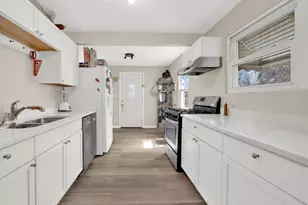 12565 Irving Ave, Blue Island, IL 60406 - Photo 5