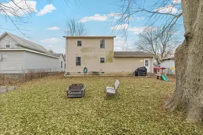 108 W Maple Street, Roberts, IL 60962 - Photo 25