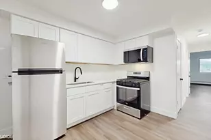 10416 Michael Todd Terrace, Glenview, IL 60025 - Photo 7