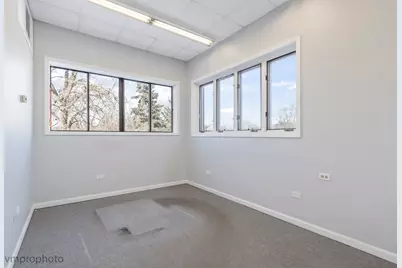22290 N Hillview Drive #4A, Lake Barrington, IL 60010 - Photo 9