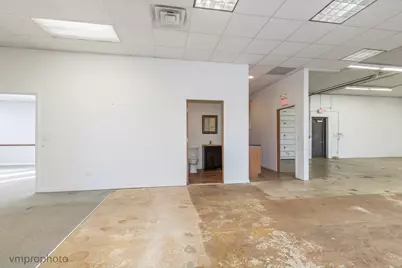 22290 N Hillview Drive #4A, Lake Barrington, IL 60010 - Photo 13