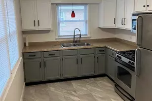 16165 Oxford Dr, Markham, IL 60428 - Photo 3