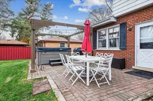 458 S Burno Dr, Palatine, IL 60067 - Photo 27