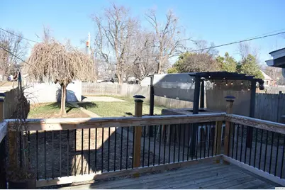 2119 Jefferson St, Quincy, IL 62301 - Photo 5