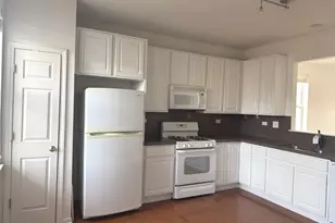 [Address not provided], Oswego, IL 60543 - Photo 7