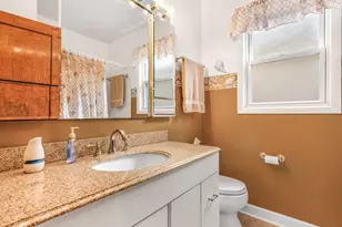 2944 N 77th Ave, Elmwood Park, IL 60707 - Photo 17