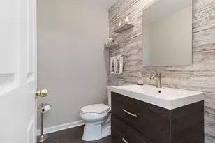 39 Sorrento Dr, Palos Heights, IL 60463 - Photo 7