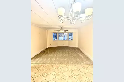 300 S Roselle Road #207, Schaumburg, IL 60193 - Photo 9