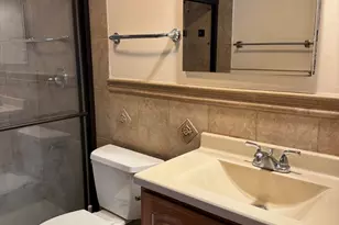 300 S Roselle Rd, Schaumburg, IL 60193 - Photo 19