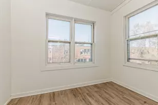 7928 S Wood St, Chicago, IL 60620 - Photo 9