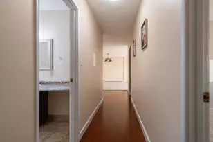 1321 S Finley Rd, Lombard, IL 60148 - Photo 21