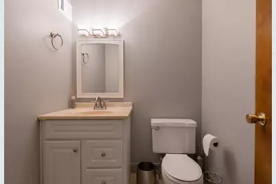 1321 S Finley Road #419, Lombard, IL 60148 - Photo 17