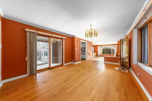 [Address not provided], Northbrook, IL 60062 - Photo 7