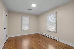 412 W 9th St, Sterling, IL 61081 - Photo 23