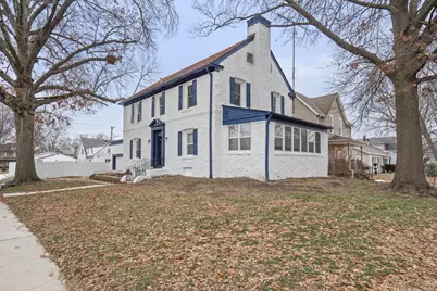 412 W 9th Street, Sterling, IL 61081 - Photo 1