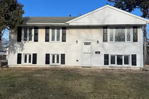 122 Ambassador Ave, Romeoville, IL 60446 - Photo 1