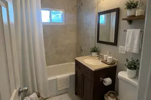 122 Ambassador Ave, Romeoville, IL 60446 - Photo 5