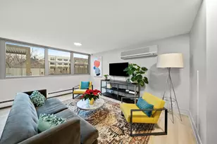 555 W Cornelia Ave, Chicago, IL 60657 - Photo 29