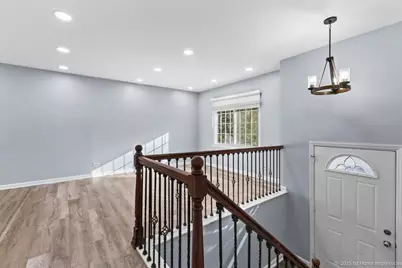 18120 Versailles Lane, Hazel Crest, IL 60429 - Photo 5