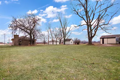 1296 E Bourbonnais Parkway, Bourbonnais, IL 60914 - Photo 17