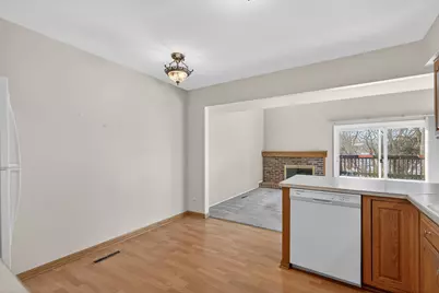 547 Woodmar Lane, Crystal Lake, IL 60014 - Photo 19