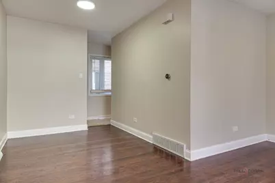 6256 N Cicero Avenue, Chicago, IL 60646 - Photo 11