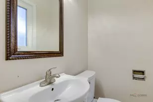 6256 N Cicero Ave, Chicago, IL 60646 - Photo 13