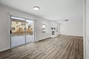 1661 Charlotte Cir, Naperville, IL 60564 - Photo 11