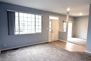 2279 Reflections Dr, Aurora, IL 60502 - Photo 3