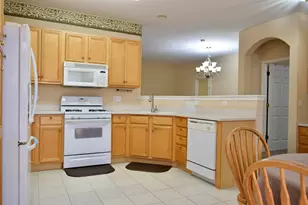 1126 N Oakwood Dr, Fox Lake, IL 60020 - Photo 7