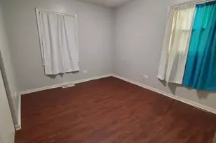 450 E Mulberry Ct, Glenwood, IL 60425 - Photo 7