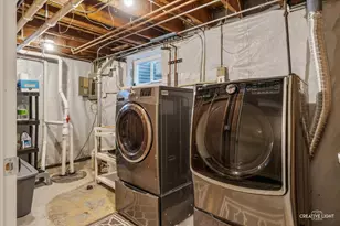 572 Glendale Ave, Glen Ellyn, IL 60137 - Photo 17