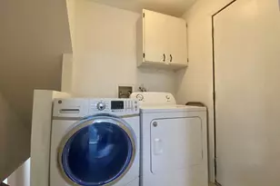 30 Wildwood Dr, Roselle, IL 60172 - Photo 9