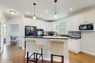 3432 Redwing Dr, Naperville, IL 60564 - Photo 9