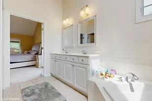 3432 Redwing Dr, Naperville, IL 60564 - Photo 25