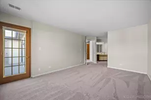 1630 W Pheasant Trail Dr, Arlington Heights, IL 60004 - Photo 7