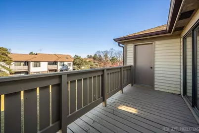 1630 W Pheasant Trail Drive #2, Arlington Heights, IL 60004 - Photo 25