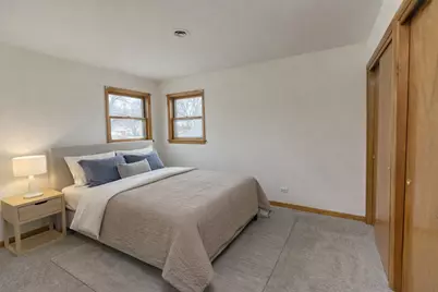 [Address not provided], Evergreen Park, IL 60805 - Photo 9