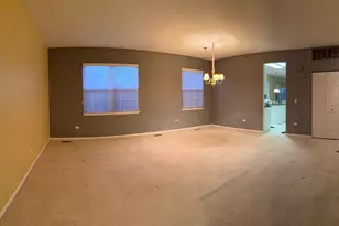 21546 Victory Lake Way, Crest Hill, IL 60403 - Photo 3