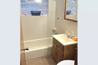 609 Linden Avenue, Bellwood, IL 60104 - Photo 7