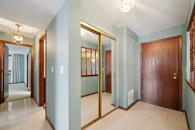 1S150 Spring Road #4K, Oakbrook Terrace, IL 60181 - Photo 19