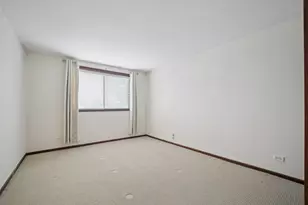 1S150 Spring Rd, Oakbrook Terrace, IL 60181 - Photo 17