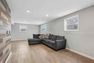 128 McCabe Drive, Streamwood, IL 60107 - Photo 15