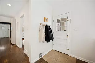 916 Oak St, Winnetka, IL 60093 - Photo 17