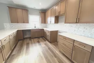 1175 S Farmstone Dr, Diamond, IL 60416 - Photo 9