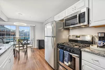 1135 Mount Vernon Court #B, Wheaton, IL 60189 - Photo 9