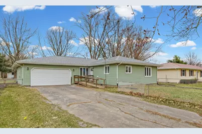 10 E Locust Street, Ashmore, IL 61912 - Photo 1