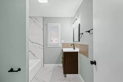 10 E Locust Street, Ashmore, IL 61912 - Photo 17