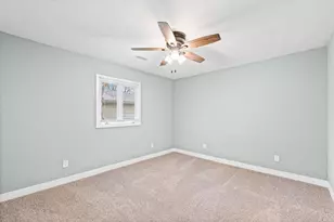 10 E Locust St, Ashmore, IL 61912 - Photo 13